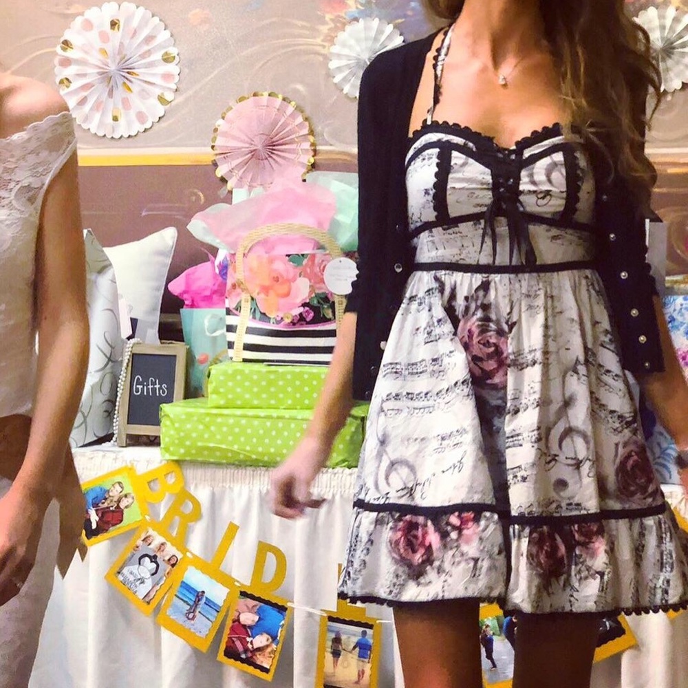 Tea party dress - Picture 4 of 4